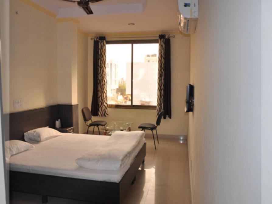 جايبور Hotel Soni Space الغرفة الصورة